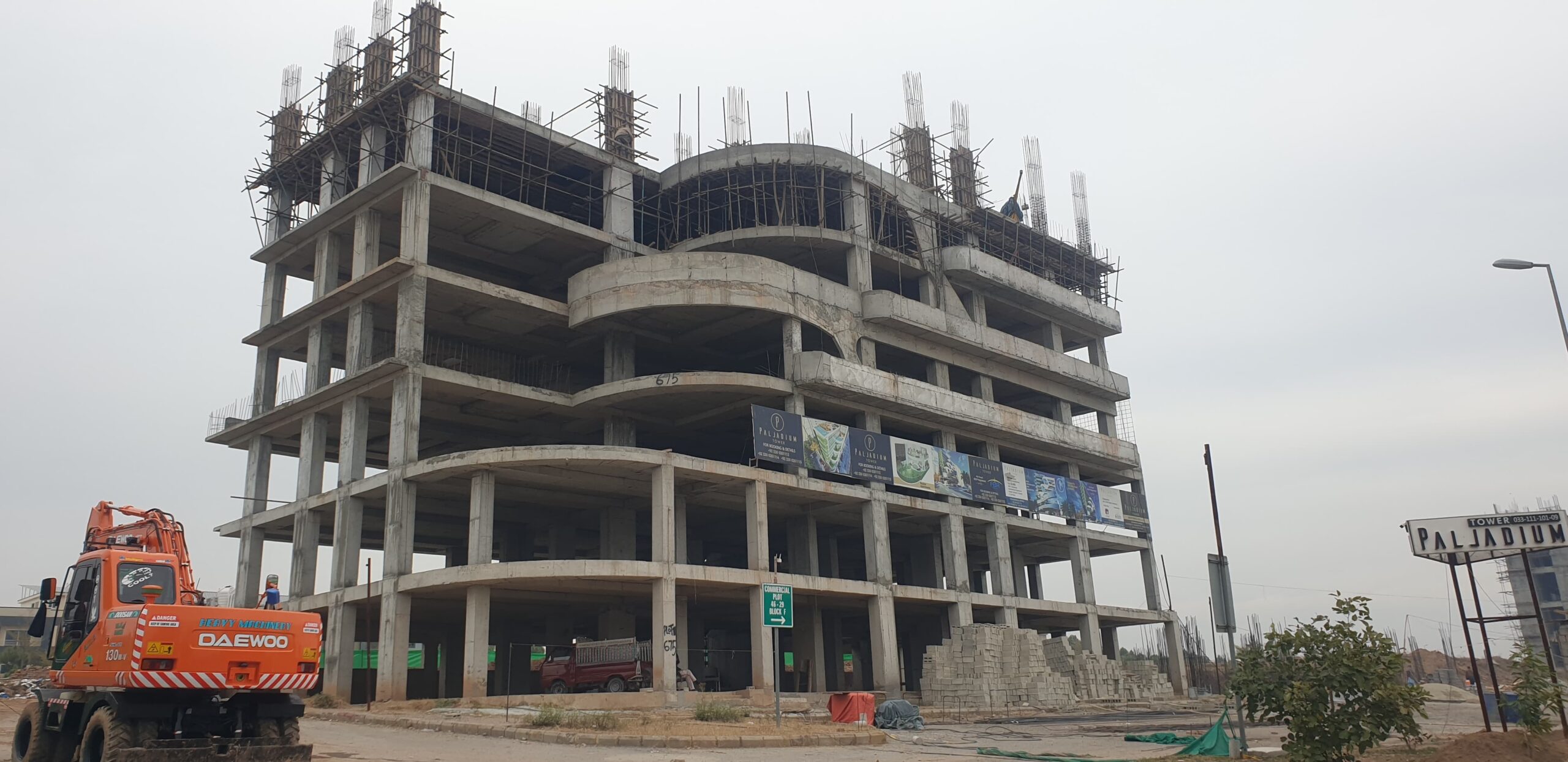 CONSTRUCTION 2